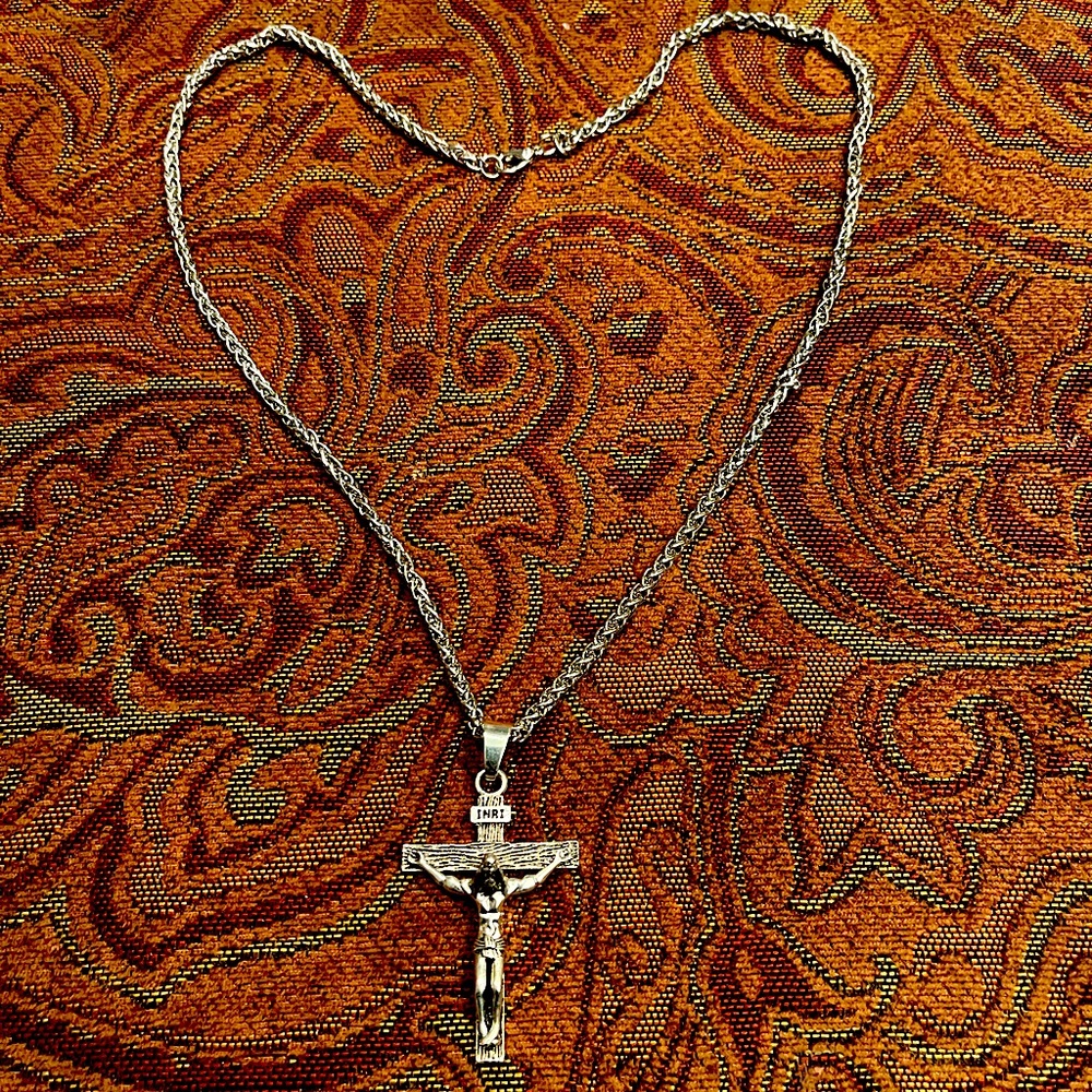 Necklace Crucifix